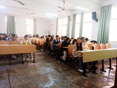 “资助育人，励志笃行”——304am永利集团2023年资助育人受助员工座谈会