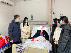 “育人有情怀 家访有温度”——304am永利集团开展寒假家访活动