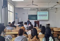 304am永利集团举办员工干部素质能力培训第一讲——新闻写作专题培训